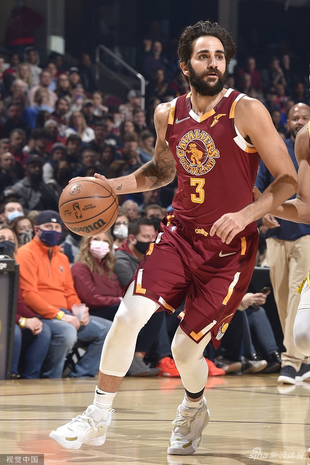 出生于中国 出生于中国