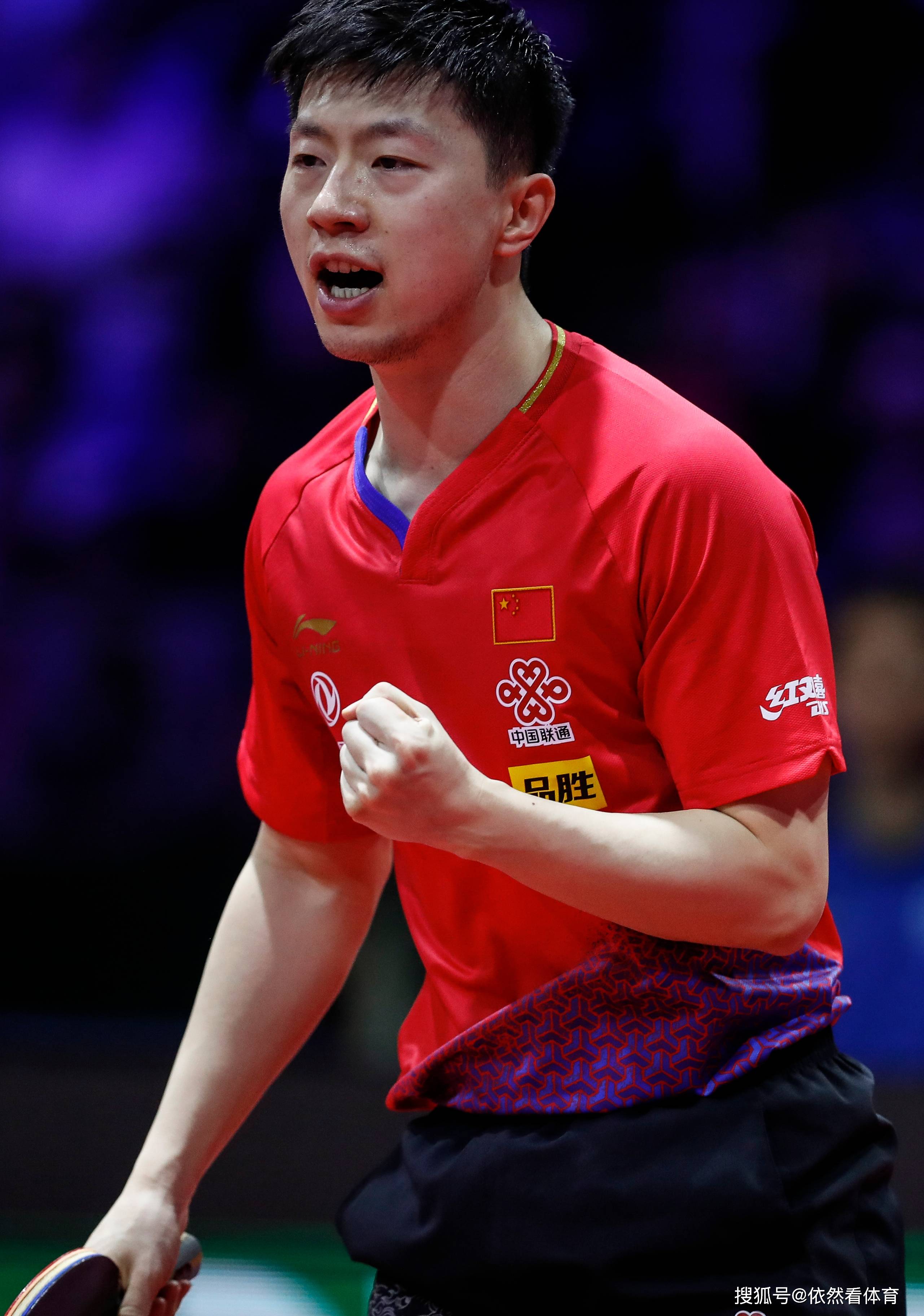 大场合中扮 大场合中扮