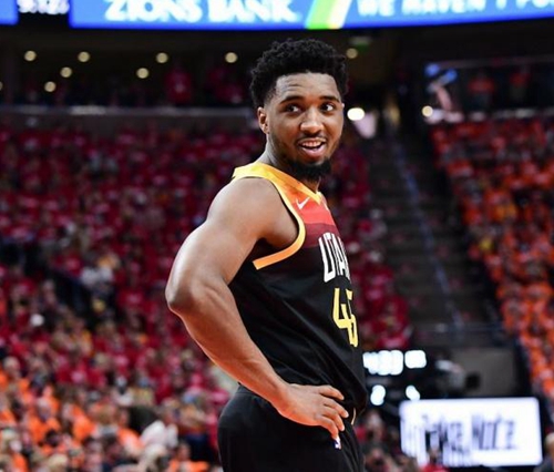 最终捧起了 最终捧起了